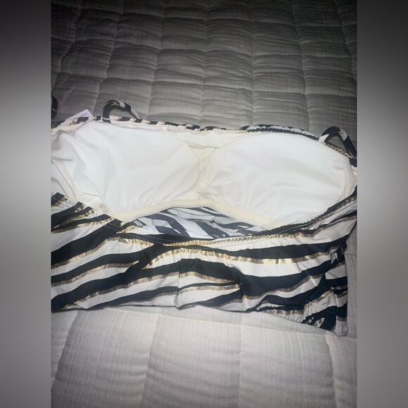 Michael Kors SET - Wrap Skirt Swim Coverup and Top Zebra Animal Print Size M / L - Picture 6 of 7